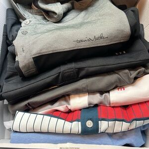 6 Travis Mathew short sleeve golf shirts size XL.